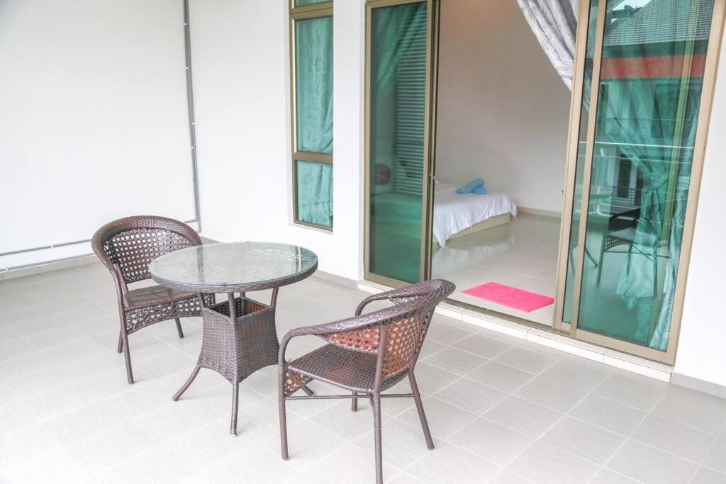 Holiday home Modern Home/ 5 Min Jonker/walking Mahkota Mall & Hospital/ 24 Pax 7r6b/ Mlk Town